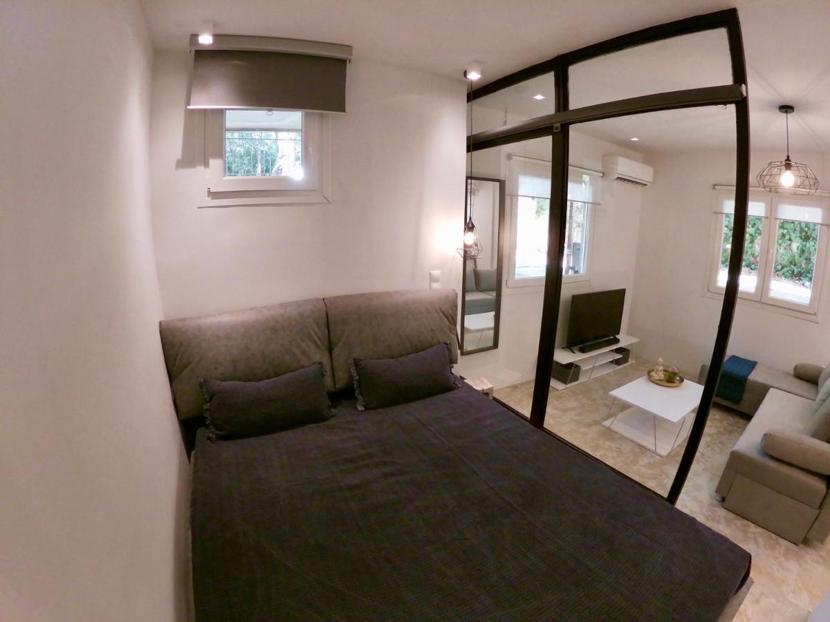 Renovated Apartment In Kifissia Center Near Metro G25 Aten Exteriör bild