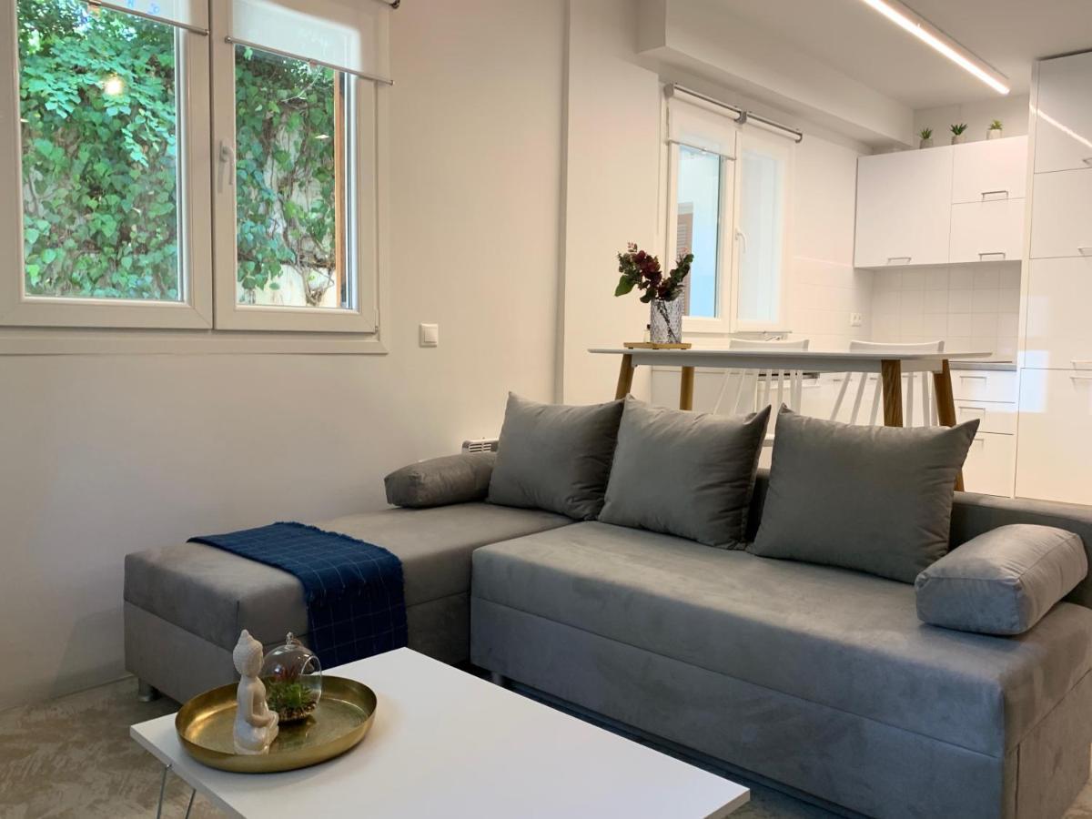 Renovated Apartment In Kifissia Center Near Metro G25 Aten Exteriör bild